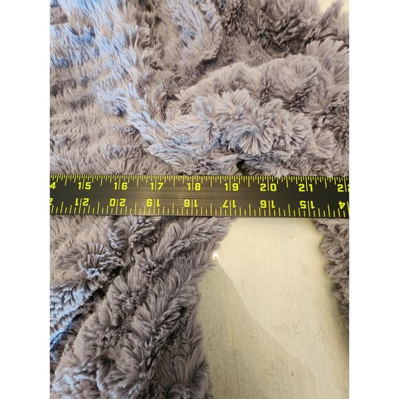 Patagonia Girls Coat Jacket SZ XXL (16-18) Gray Faux Fur - Picture 6 of 7